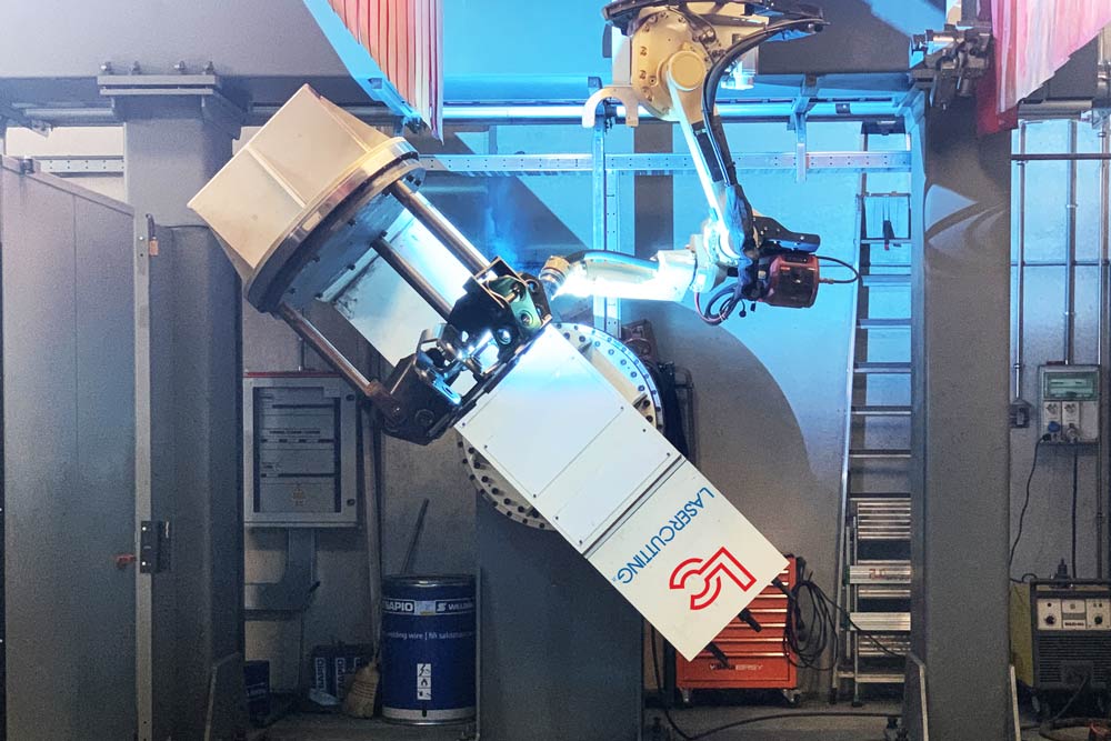 foto taglio laser e saldatura robotizzata