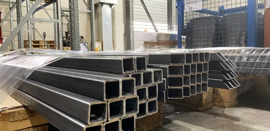Lavorazioni laser dei tubi: taglio veloci e precisi