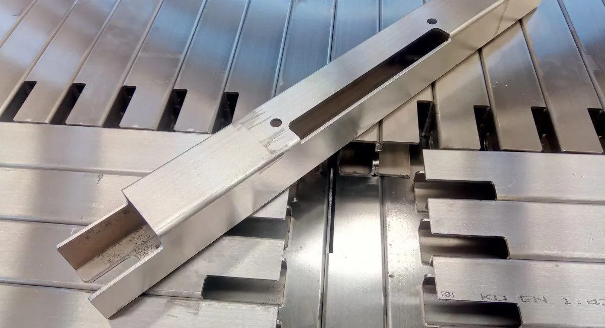 Struttura tubolare realizzata con laser tubo